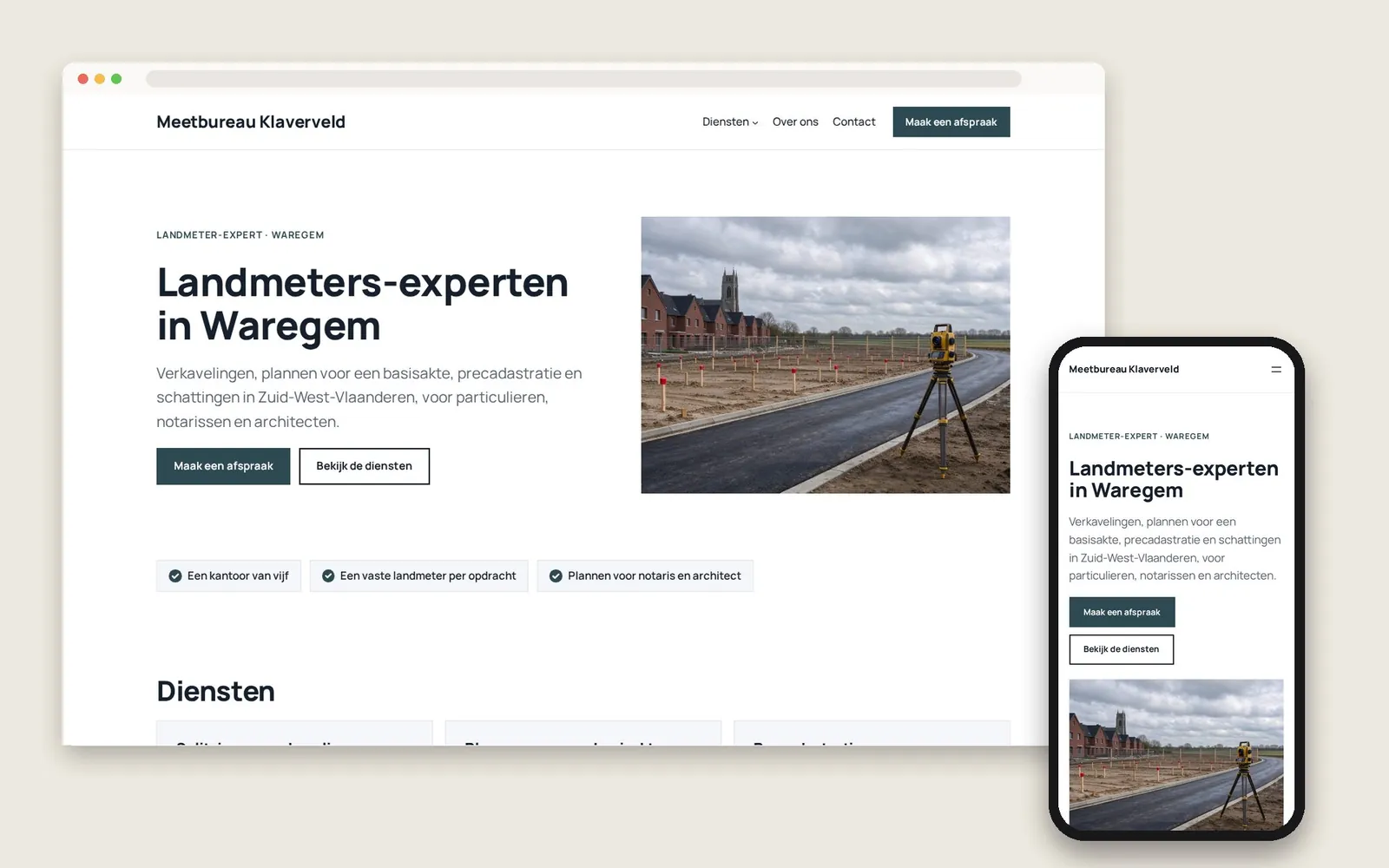 De website van Meetbureau Klaverveld op computer en gsm